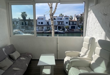 Superb flat with canal view and private parking in the centre of Empuriabrava PN IMMO ROSES, PNIMMO ROSAS