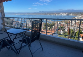 Magnificent sea view flat in Roses pn immo roses, pnimmo rosas