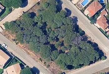 Terrain à construire à L'Escala proche Montgo et de sa pinède